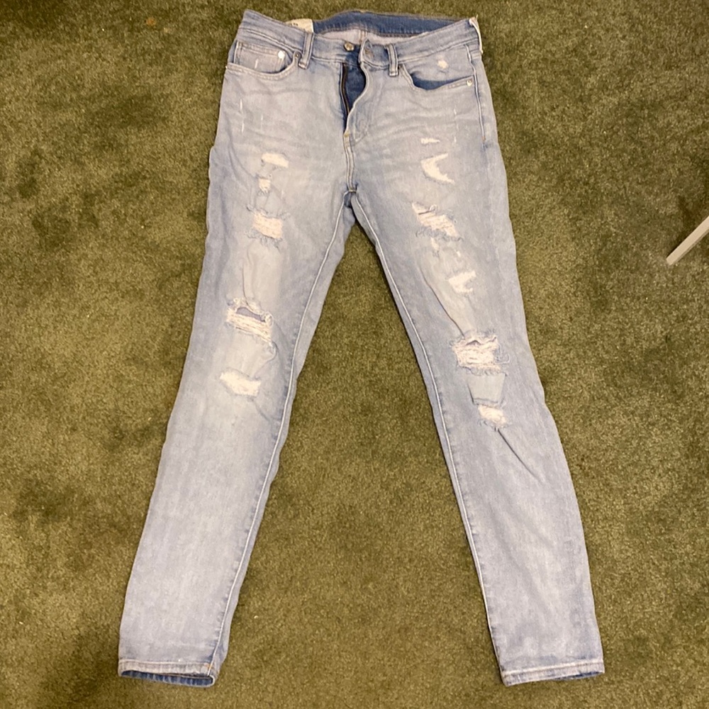 Blue skinny jeans